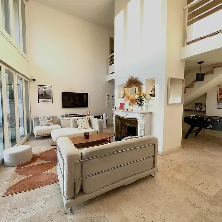 Marion Large House With Pool 10p Holiday home Biarritz