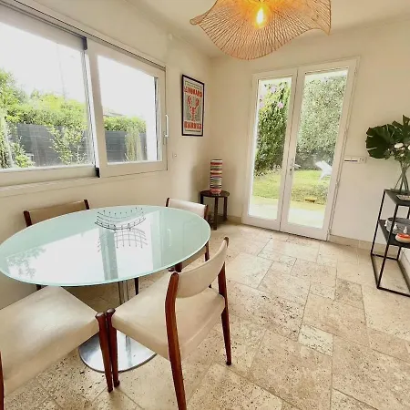 Holiday home Marion Large House With Pool 10p